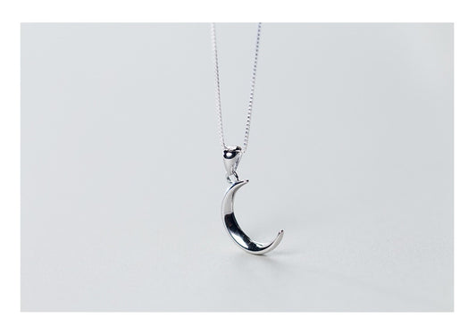 Ara Necklace