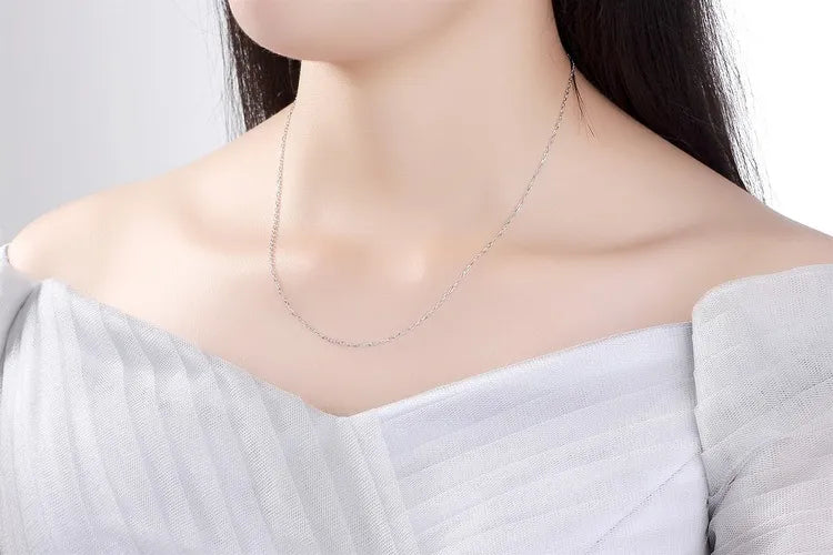 Columba Necklace
